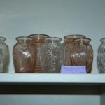 collection de vases en verre moulé Brocante de la Pointe Minard cadeaux