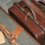 valise Hartmann squaremouth cuir Brocante de la Pointe Minard