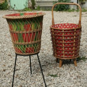 panier à ouvrage doublé de tissu vintage à la Brocante de la Pointe Minard de Plouézec, près de Paimpol